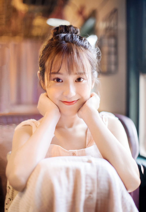 街角的咖啡店-唯美女生 街角的咖啡店清纯写真