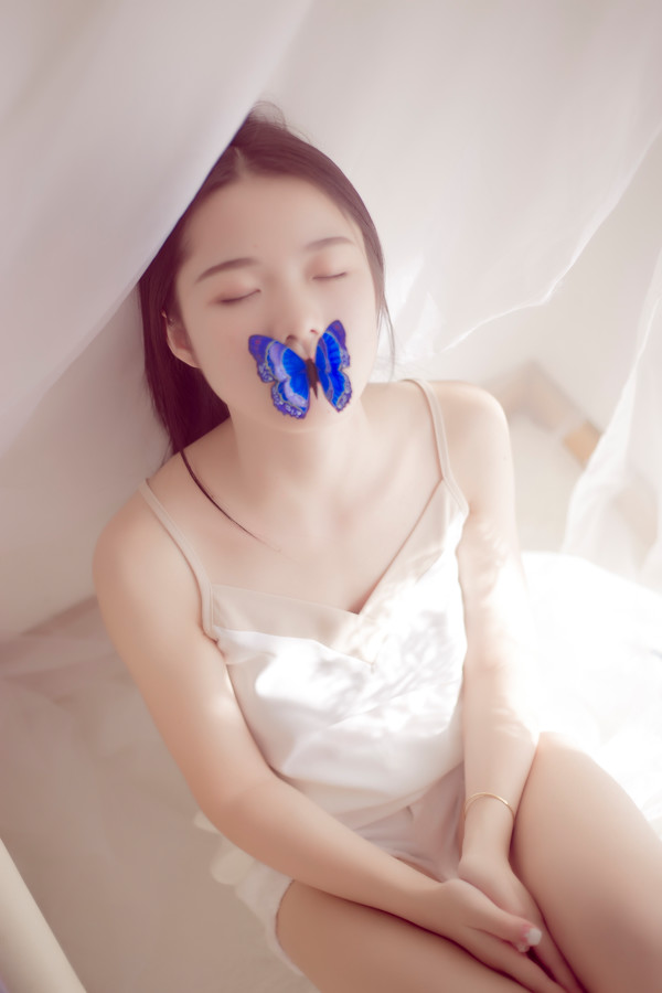 今天阳光很美清纯写真