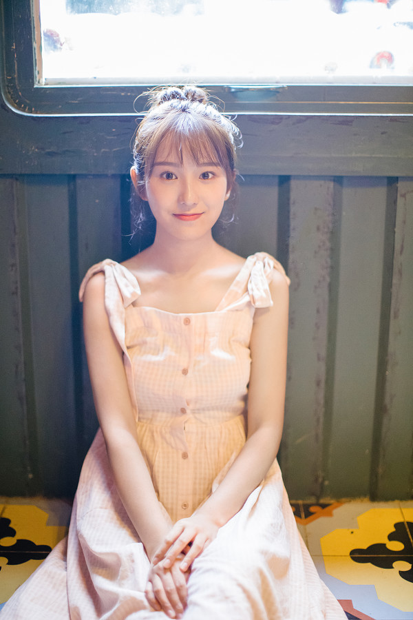 街角的咖啡店-唯美女生 街角的咖啡店清纯写真