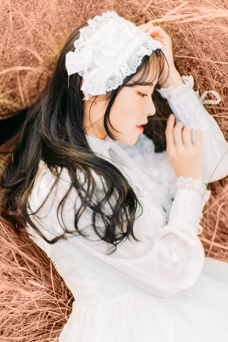 你是冬日里的暖阳清纯写真