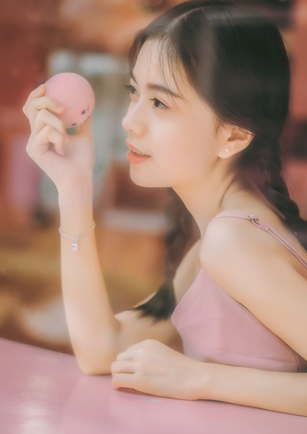 玻璃窗-唯美女生 玻璃窗清纯写真