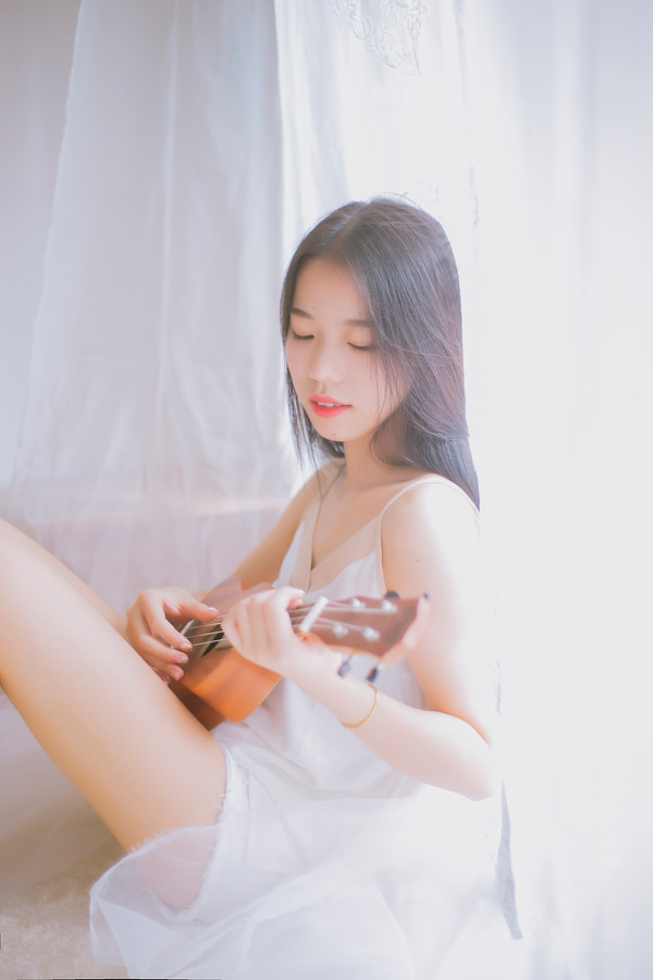 今天阳光很美清纯写真