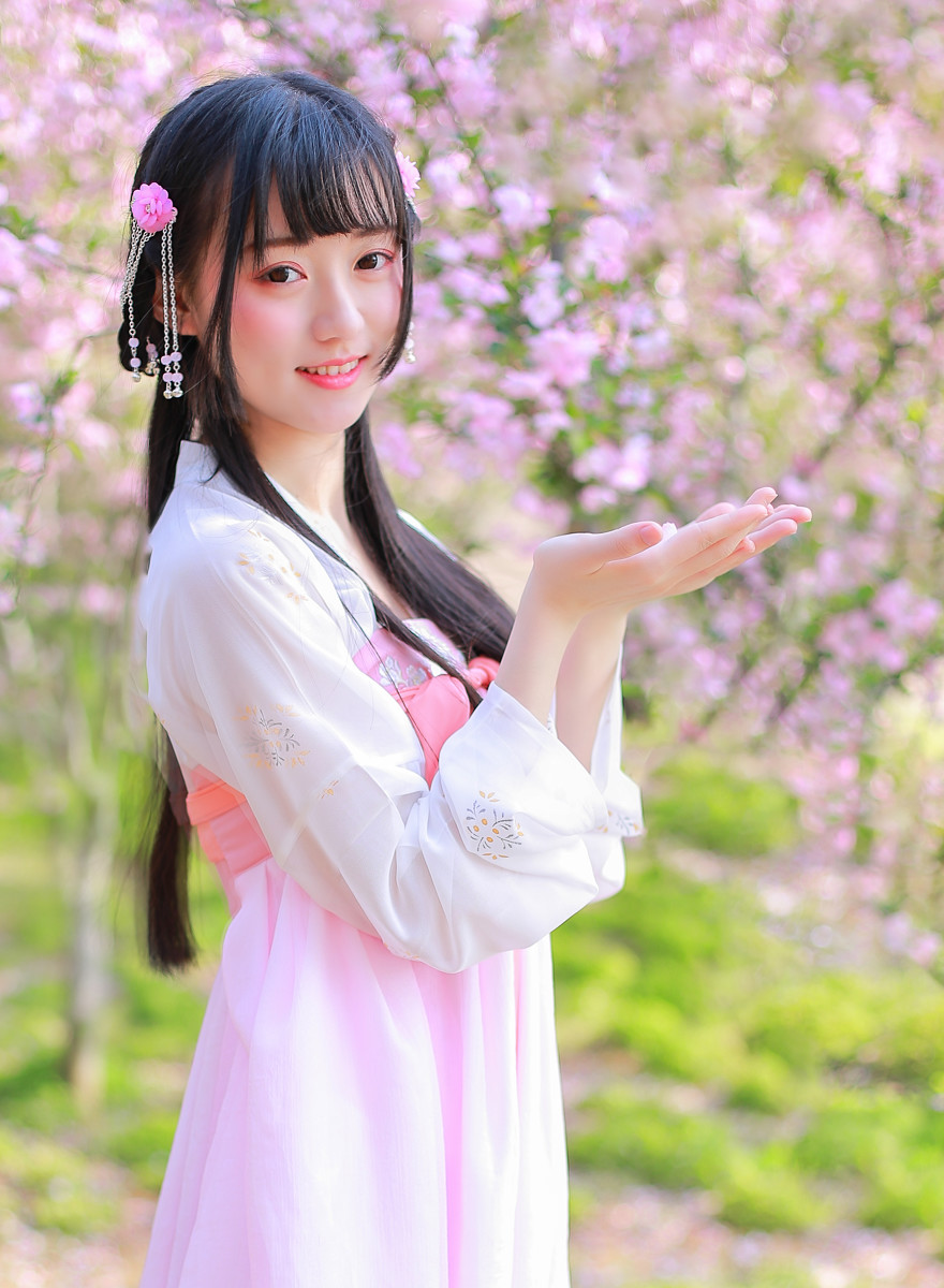 汤圆的花儿清纯写真