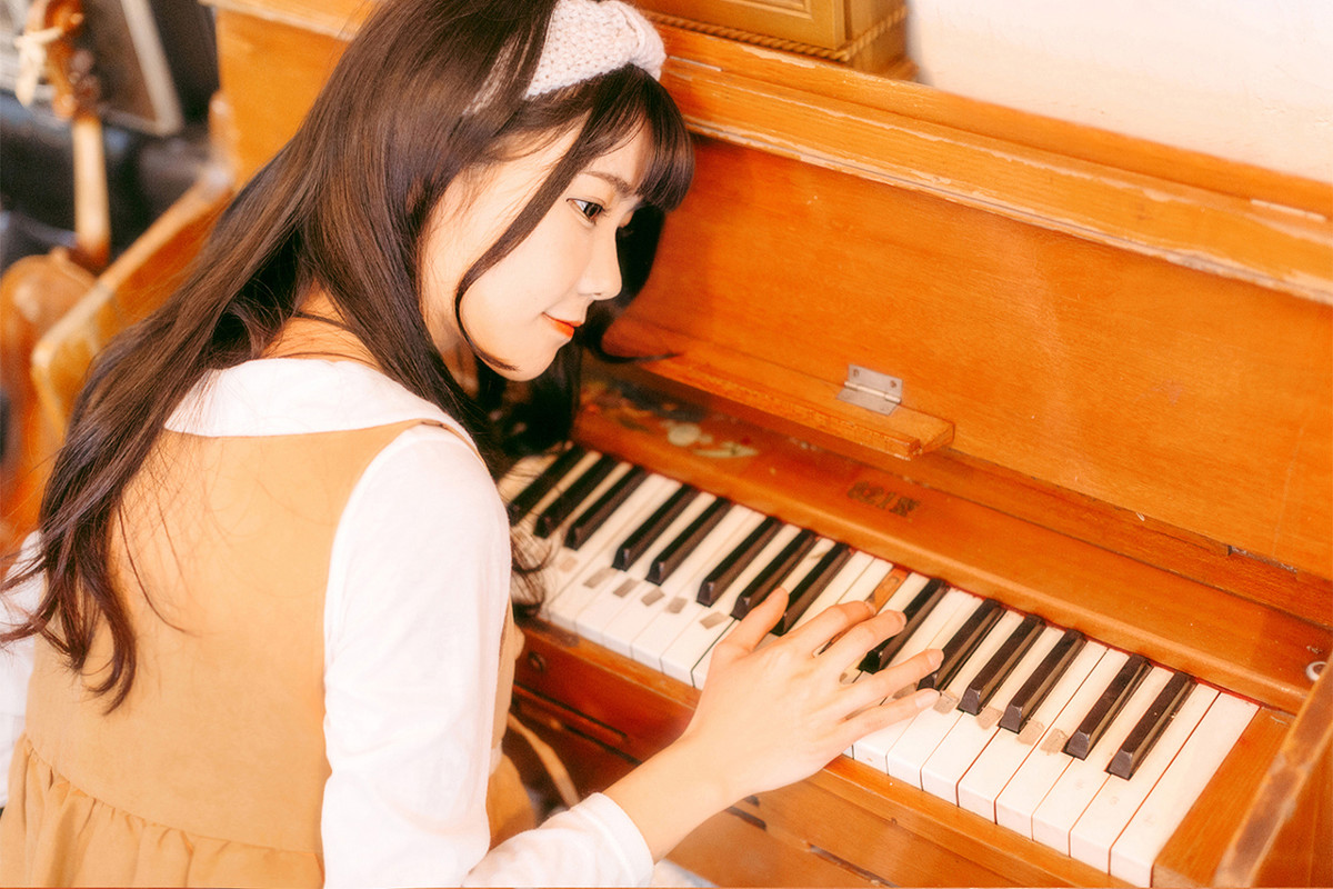 午后甜心-唯美女生 午后甜心清纯写真