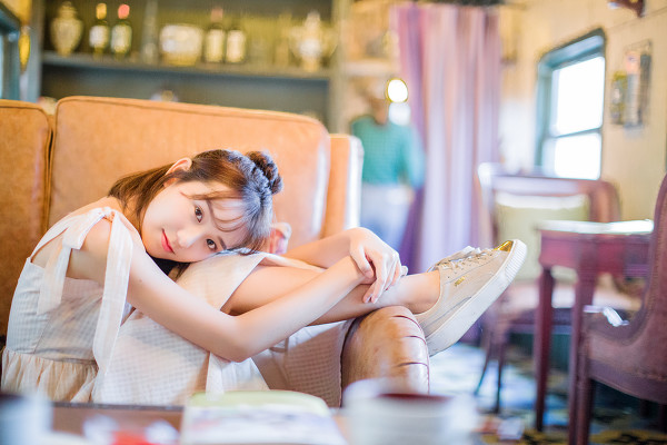 街角的咖啡店-唯美女生 街角的咖啡店清纯写真