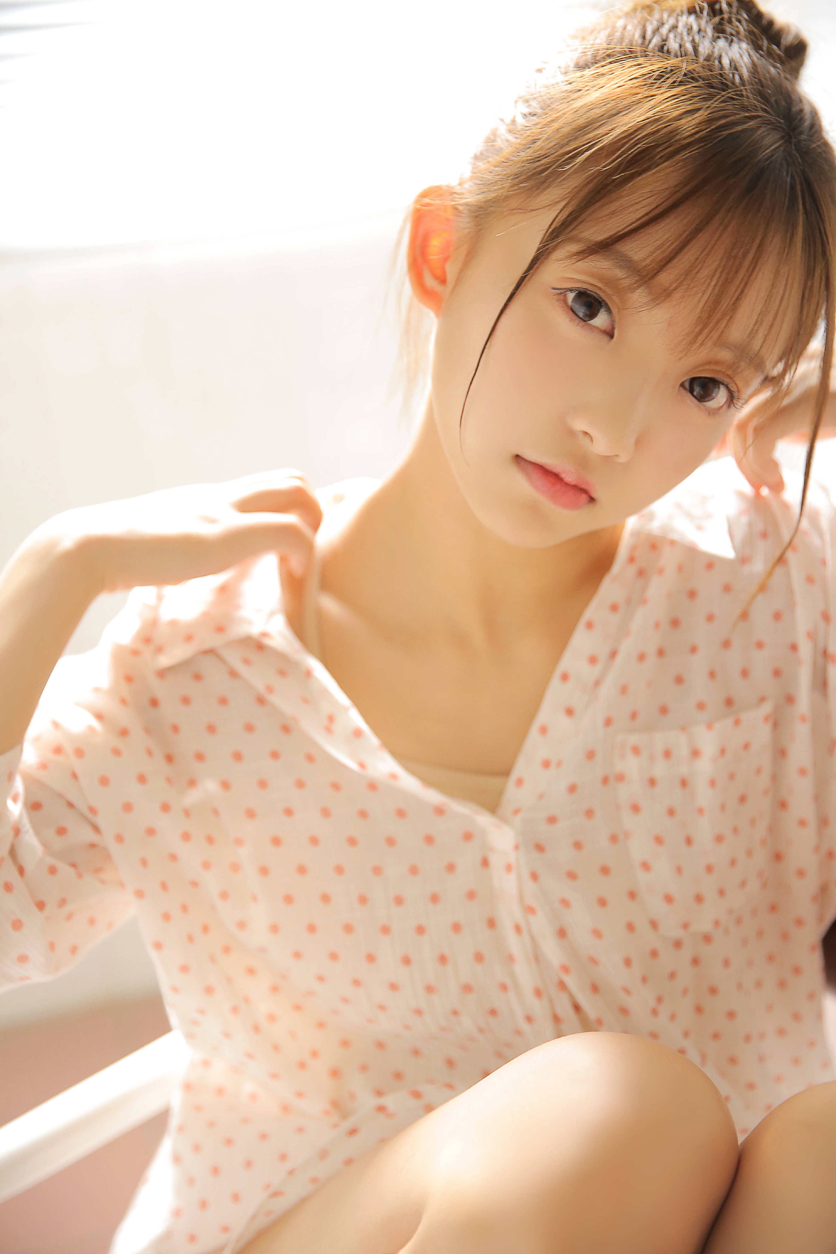 酸酸的，甜甜的清纯写真