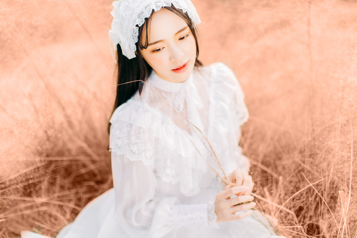 你是冬日里的暖阳清纯写真