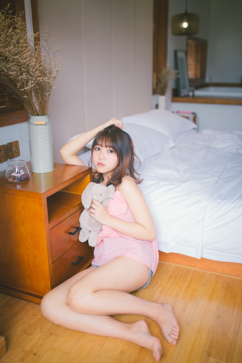 夏日麽麽茶清纯写真