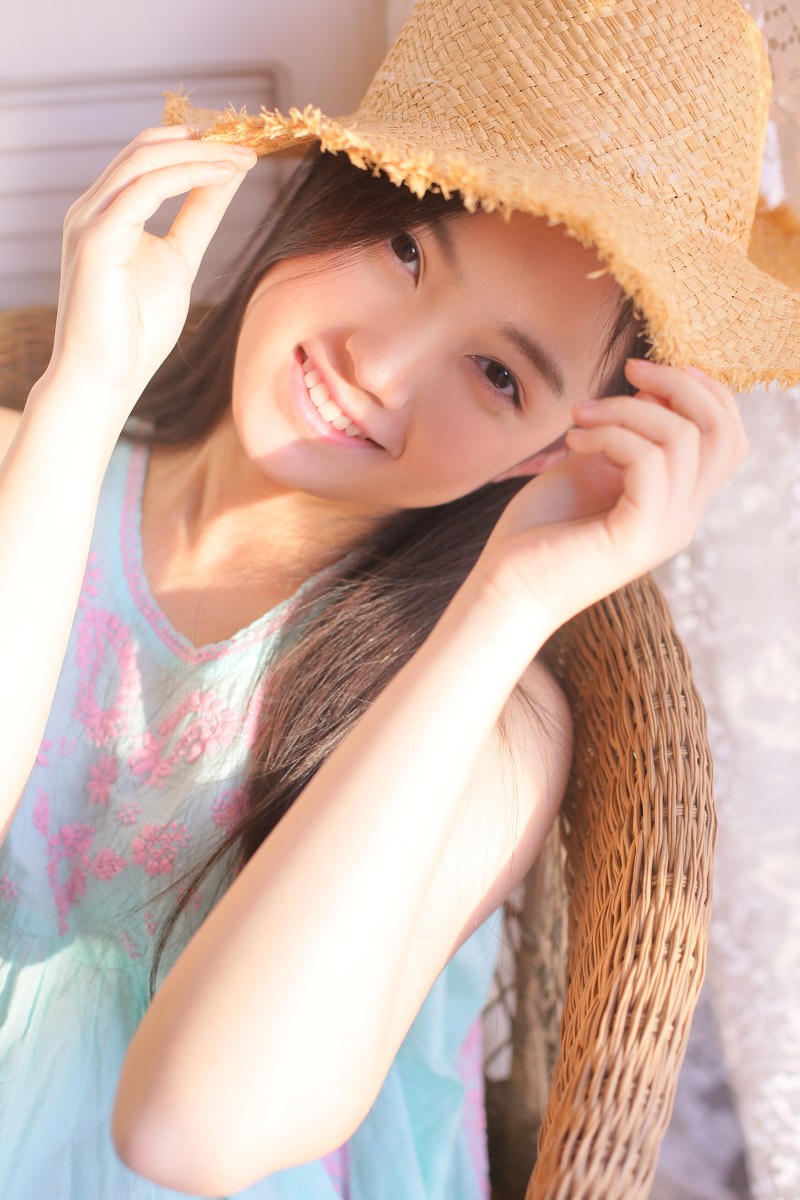 晴日共剪窗-唯美女生 晴日共剪窗清纯写真