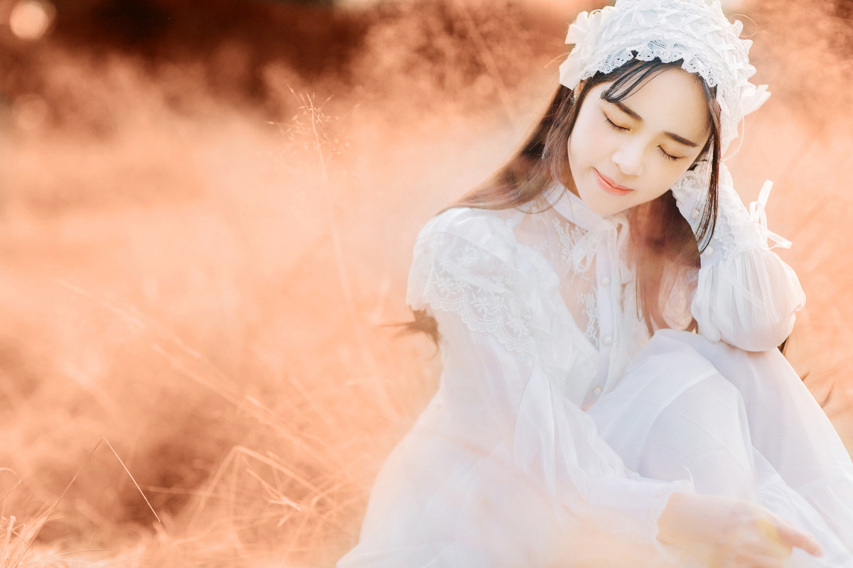 你是冬日里的暖阳清纯写真