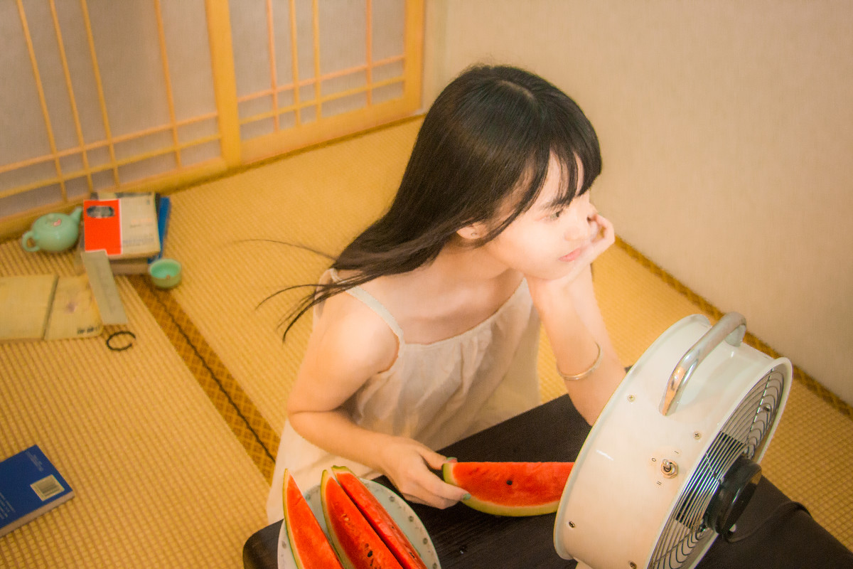 夏无言-唯美女生 夏无言清纯写真