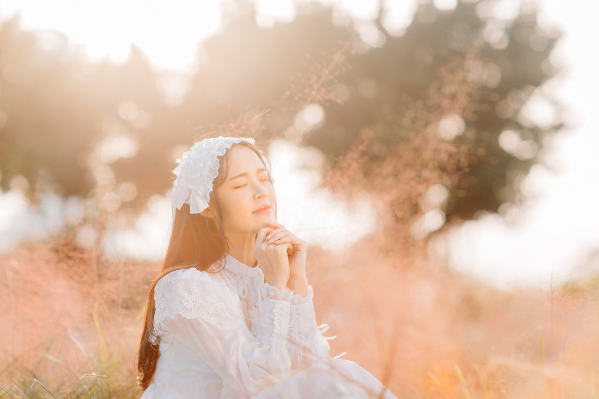 你是冬日里的暖阳清纯写真